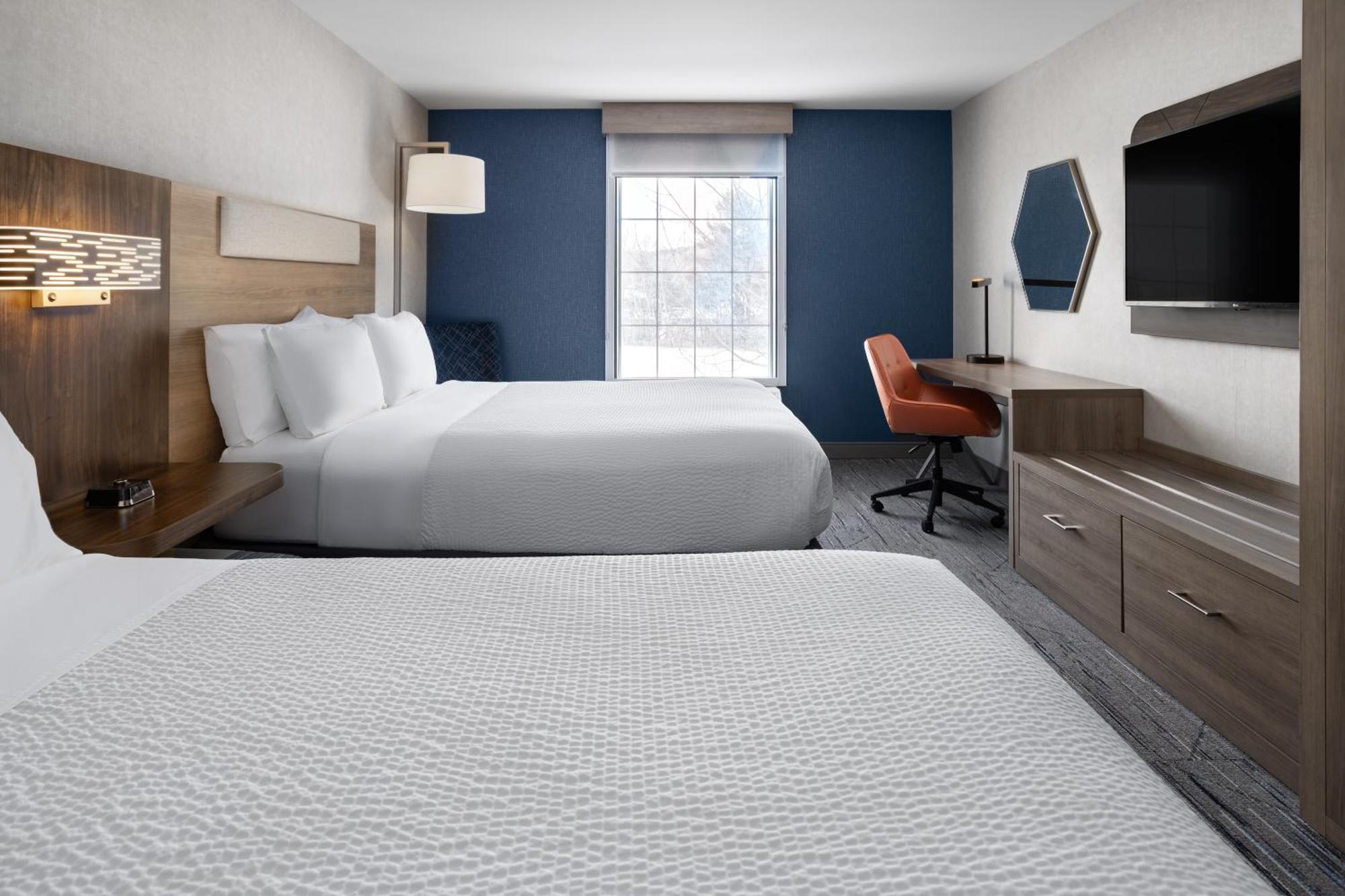 Holiday Inn Express Hotel & Suites Brattleboro By Ihg Exteriör bild